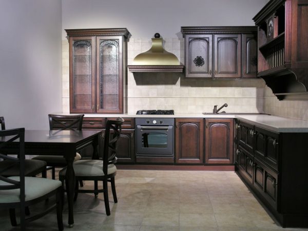 Stained Kitchen Cabinets Wholesale